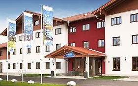 Hey Lou Hotel Piding